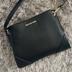 Michael Kors crossbody bag